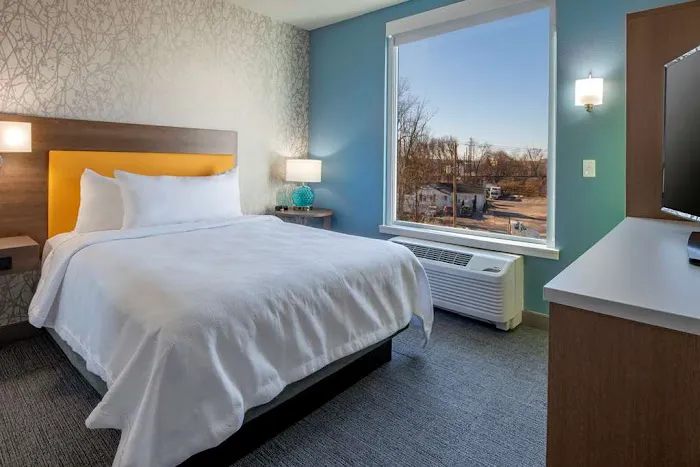 Home2 Suites by Hilton Wayne Picture 9