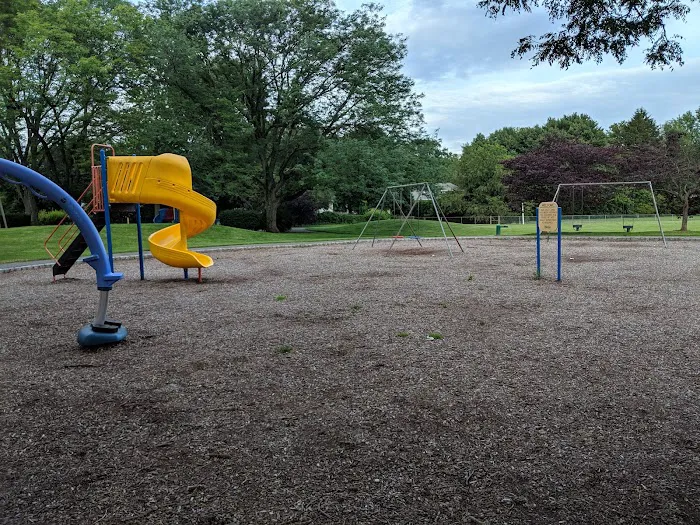 Hills of Troy Park Picture 5