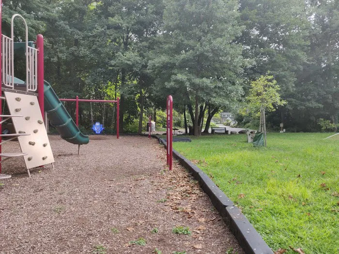 Alden Haswell Field & Playground Picture 2