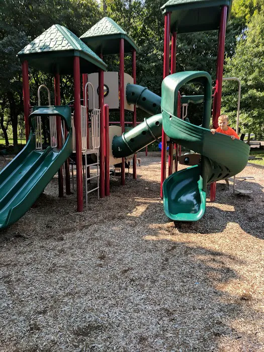 Alden Haswell Field & Playground Picture 8