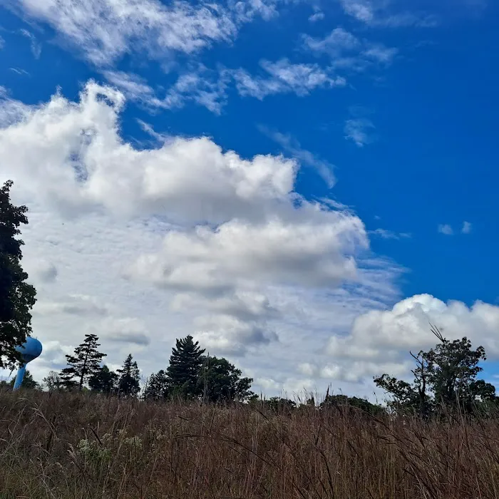 Hilltop Reservation Picture 6
