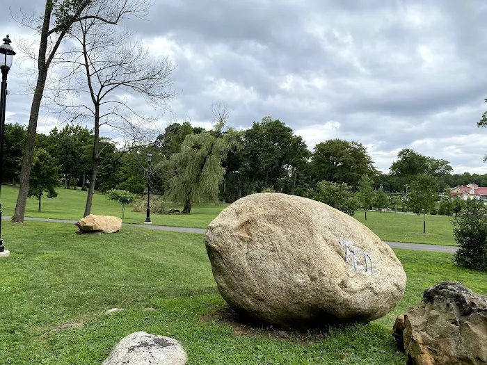 Cedar Grove Park Picture 6