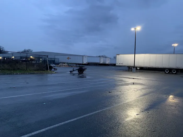 UPS Remote Lot Picture 7
