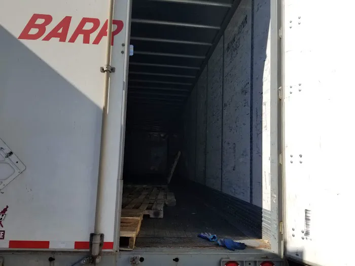 UPS Remote Lot Picture 9