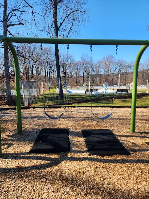 Bee Meadow Park Picture 7