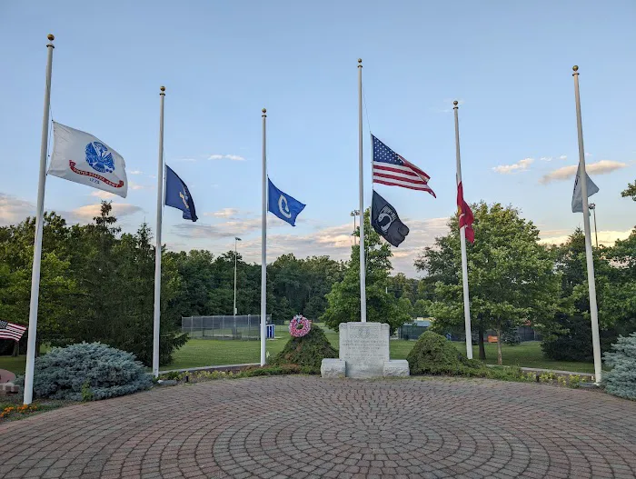 Veterans Park Picture 4