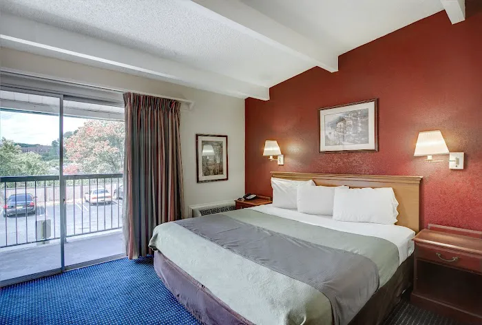 Red Carpet Inn Whippany NJ Picture 10