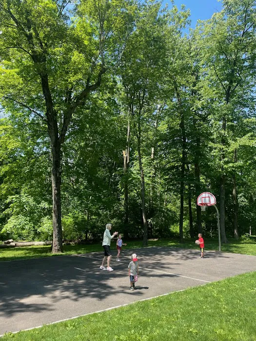 Everett J. Faber Memorial Park Picture 8