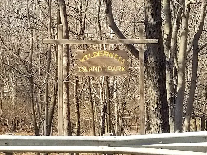 Wilderness Island Park Picture 1