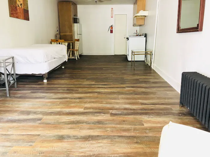 River Cottage - Rooming House Picture 1