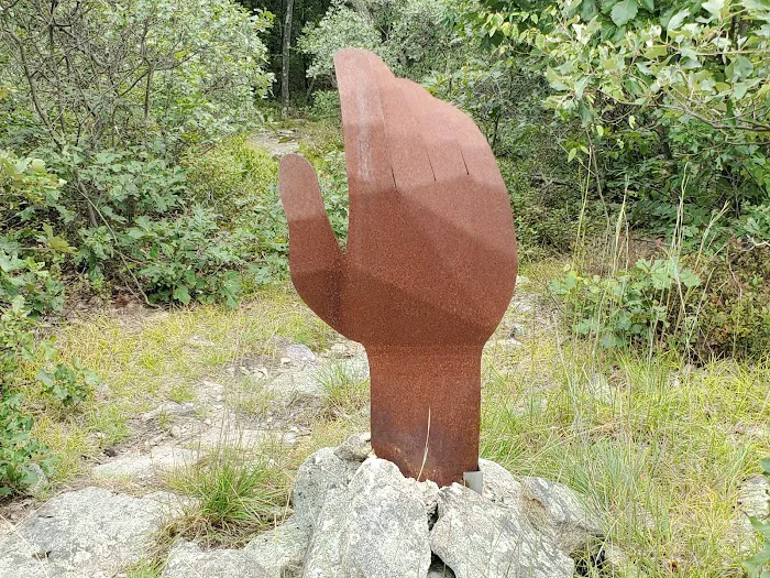 Sculpture Loop Trail Picture 5