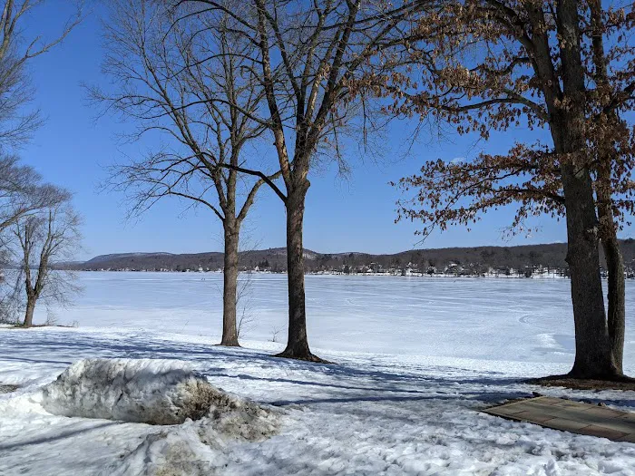 Browns Point Park Picture 10