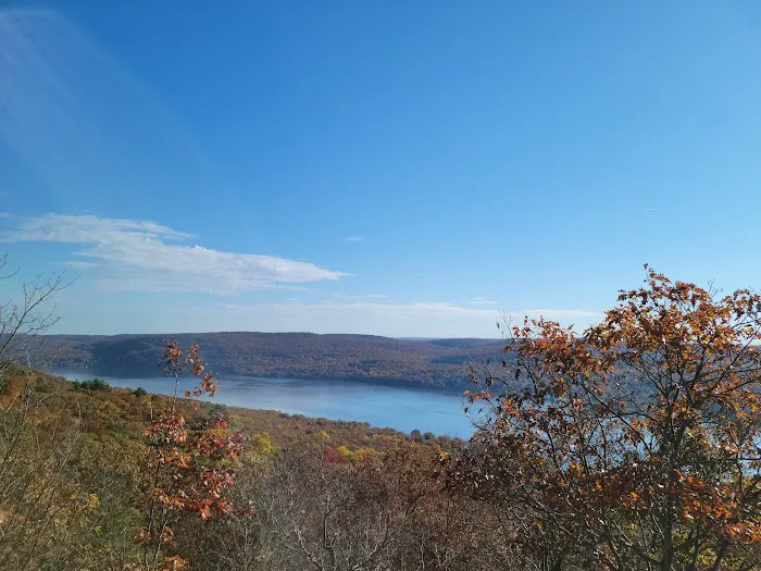 Abram S. Hewitt State Forest. (Surprise lake loop) Picture 7