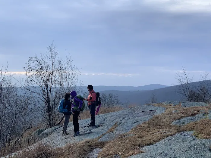 Long Mountain Long Path Trail Head Picture 1