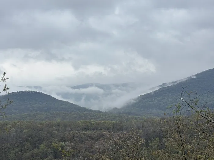 Lookout point Picture 1