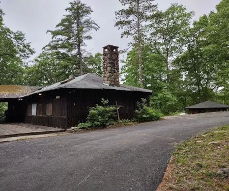 Camp Herald 角聲疊湖營