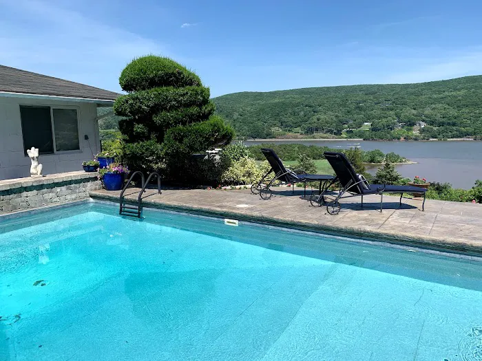 Overlook on Hudson Bed & Breakfast Picture 9