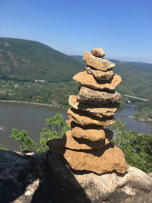 Appalachian Trail at Bear Mountain-Beacon Hwy Picture 4
