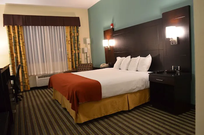 Holiday Inn Express & Suites West Point-Fort Montgomery by IHG Picture 3