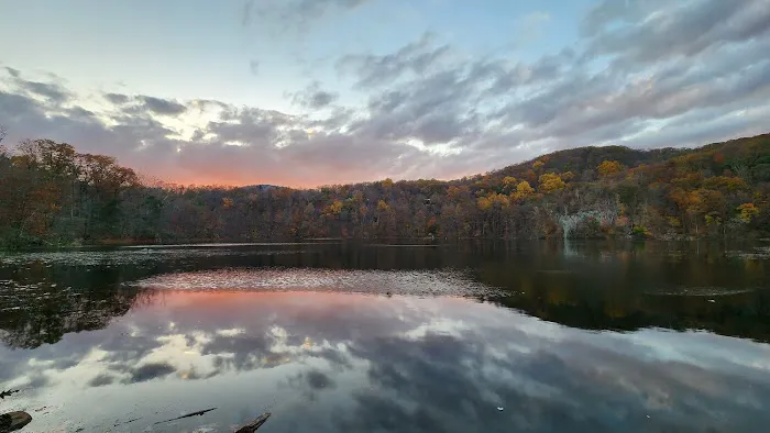 Brooks Lake Trailhead Picture 2