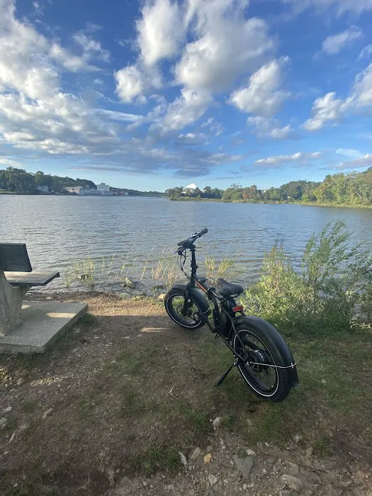Grace K. Salmon Park Picture 7