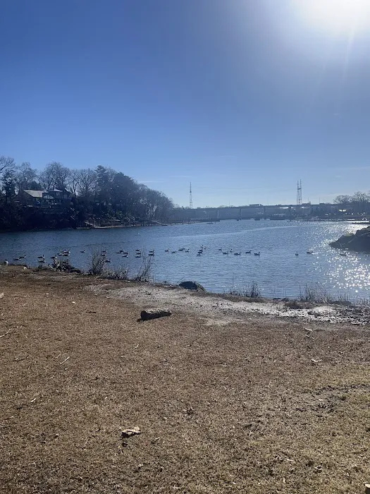 Riverside Park Picture 3