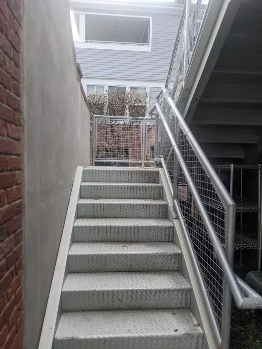 Shoreline Public Access Picture 7
