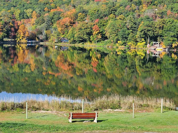 Lake Carmel Park District Picture 10