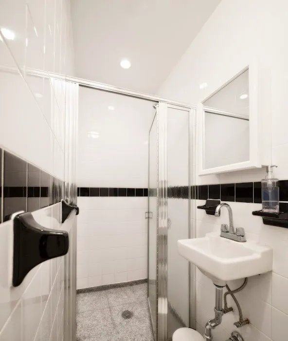 Chelsea Rooms Picture 6