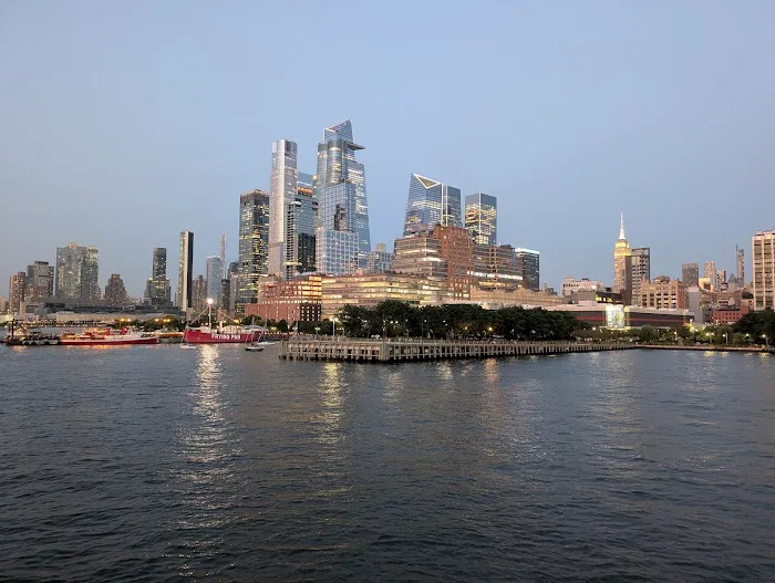 Chelsea Waterside Picture 9