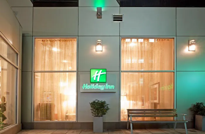 Holiday Inn Manhattan 6th Ave - Chelsea by IHG Picture 3