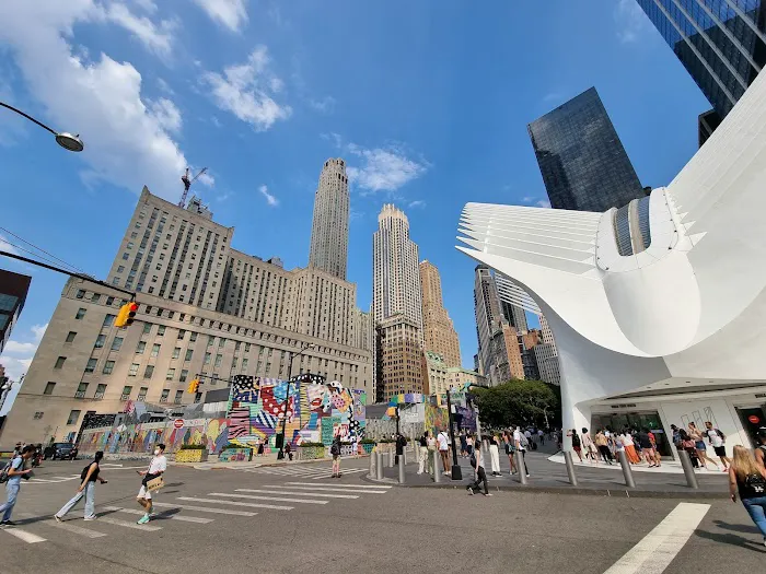 Albany Street Plaza Picture 10