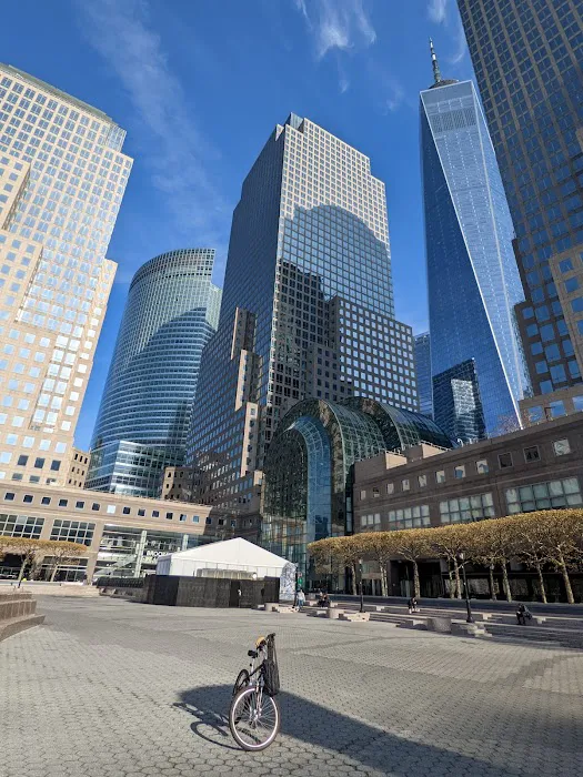 Esplanade Plaza Picture 1