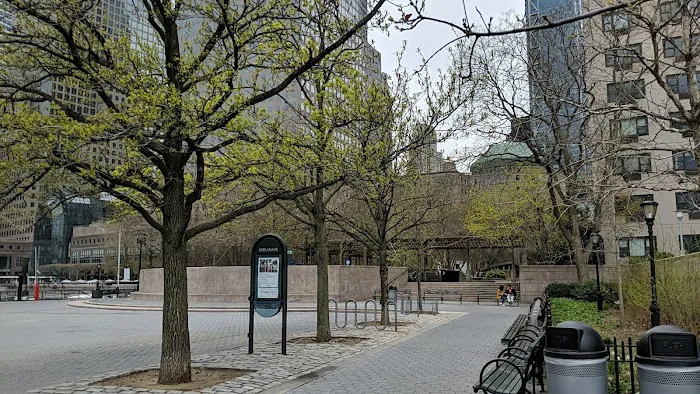 Esplanade Plaza Picture 6