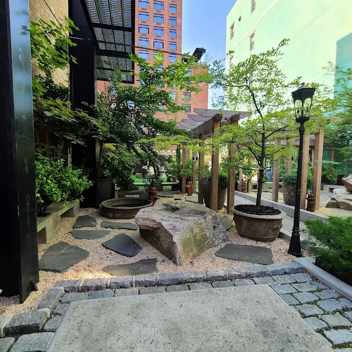 Soho Grand Private Dog Park Picture 7
