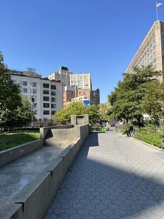 Albert Capsouto Park Picture 2