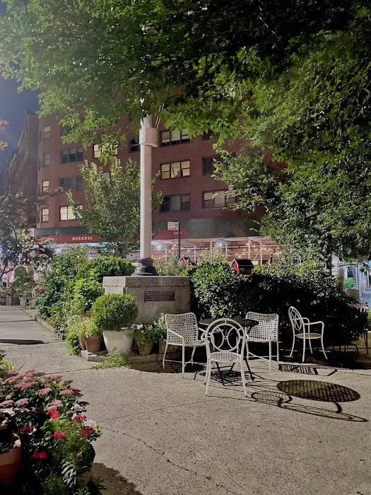 McCarthy Square Picture 4