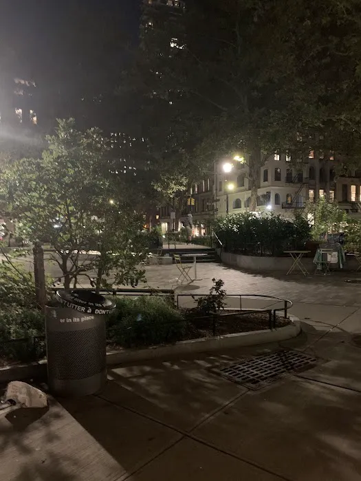 Bogardus Plaza Picture 1