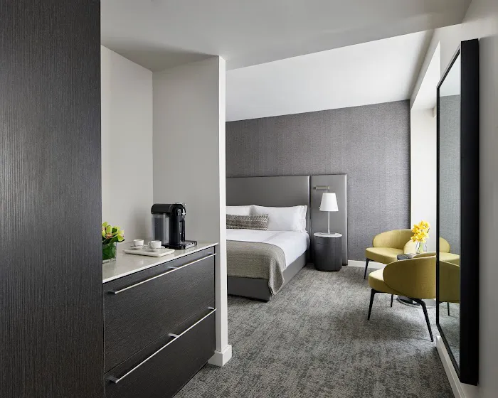 Smyth Tribeca Picture 6