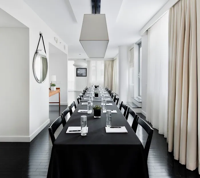 Smyth Tribeca Picture 7