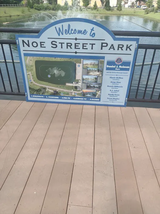 Noe Street Waterfall Park Picture 7