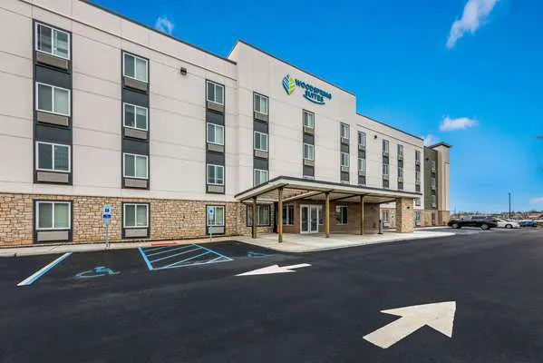 WoodSpring Suites Linden Picture 9