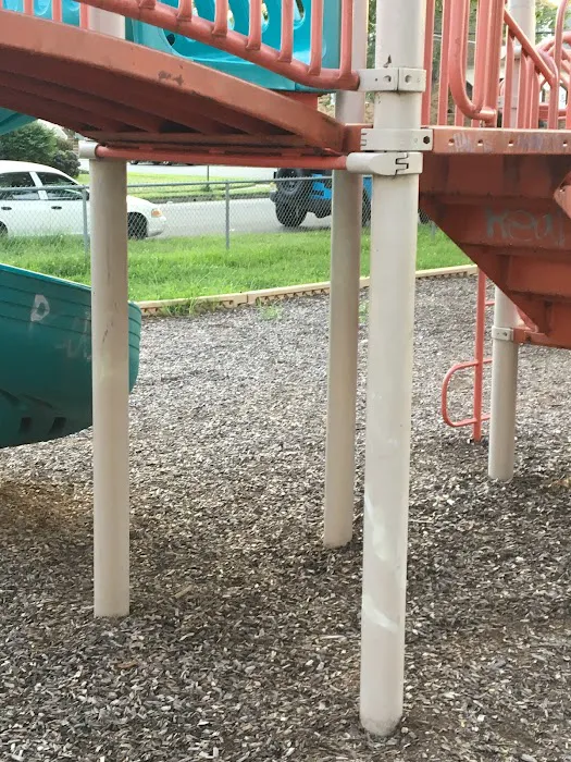 Hagel Avenue Park Picture 5