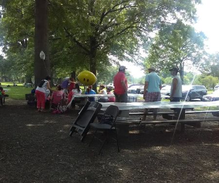 Hagel Avenue Park