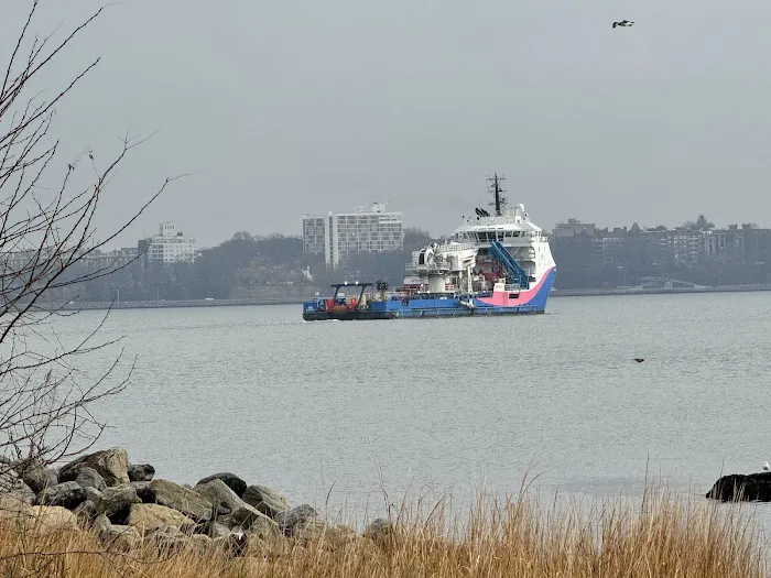 Stapleton Esplanade Picture 7