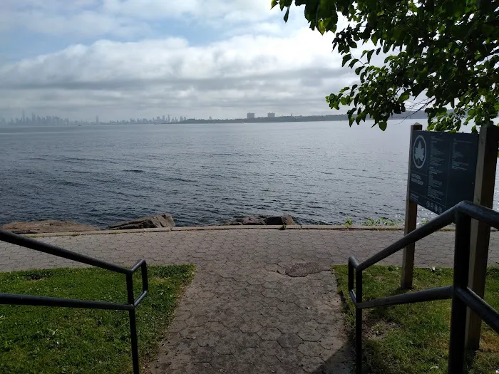 Alice Austen Park Picture 9