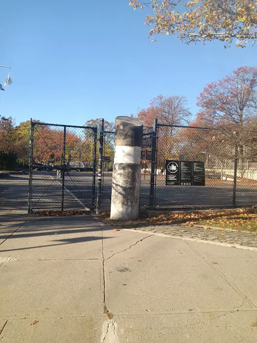 Great Kills Veterans Playground Picture 2