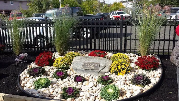 Wendy's Garden Picture 1