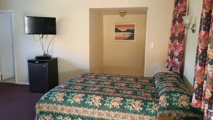 In Town Motor Lodge Picture 2