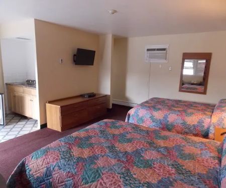 In Town Motor Lodge